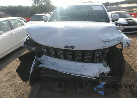 2021 Jeep Grand Cherokee Laredo X 4X4 from USA, damaged, VIN 1C4RJFAG4MC795268